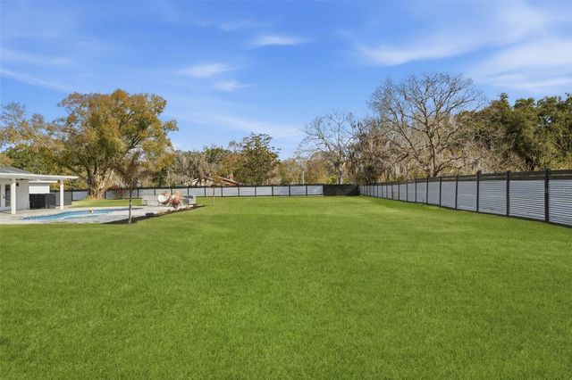 2338 MEADOWBROOK DRIVE, Lutz, FL 33558