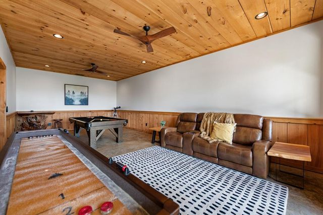128 Amy Creek Circle, Ellijay, GA 30540