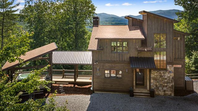 128 Amy Creek Circle, Ellijay, GA 30540