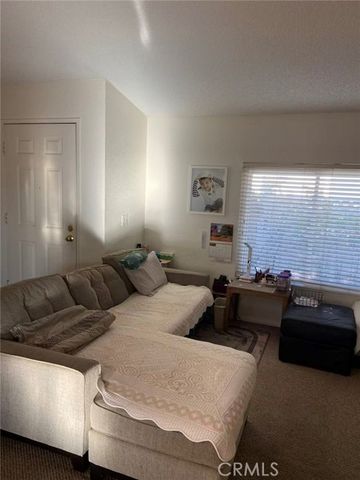 31928 Cinnabar, Castaic, CA 91384