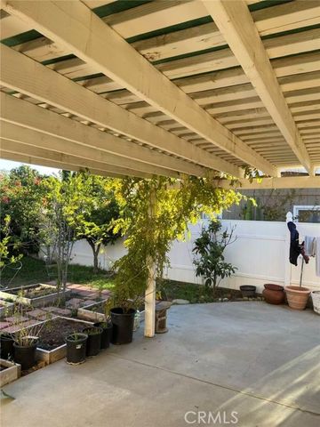 31928 Cinnabar, Castaic, CA 91384