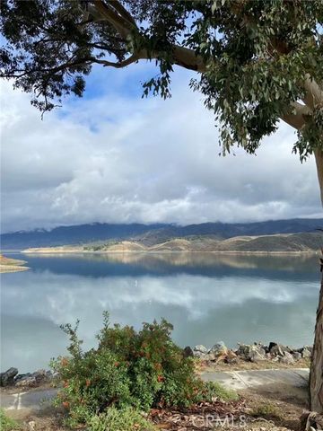 31928 Cinnabar, Castaic, CA 91384