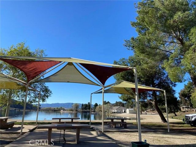 31928 Cinnabar, Castaic, CA 91384