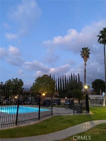 31928 Cinnabar, Castaic, CA 91384