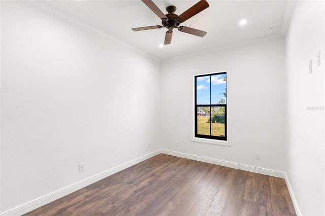 1121A ORANGE AVENUE, Dunedin, FL 34698