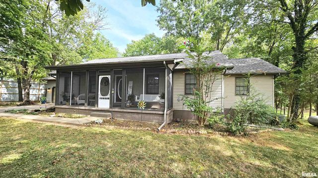 12196 LAGUNA Drive, Marion, IL 62959