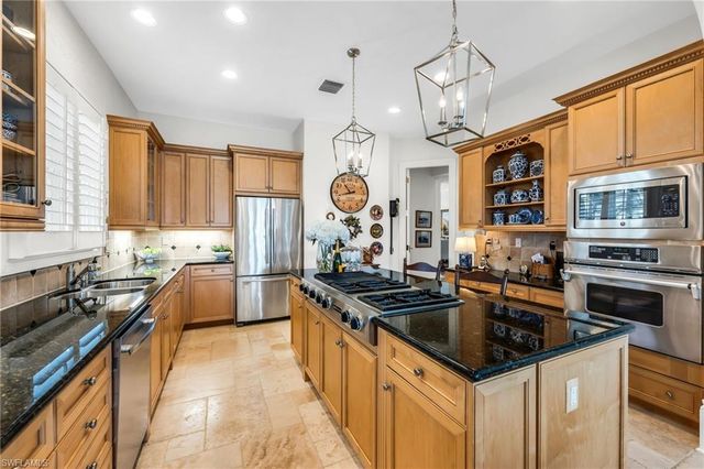 2629 Sorrel WAY, Naples, FL 34105