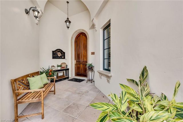 2629 Sorrel WAY, Naples, FL 34105