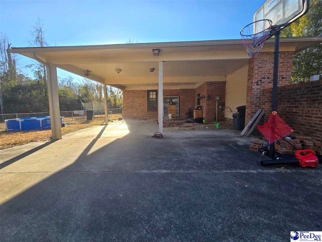 3120 Flowers Rd., Florence, SC 29505