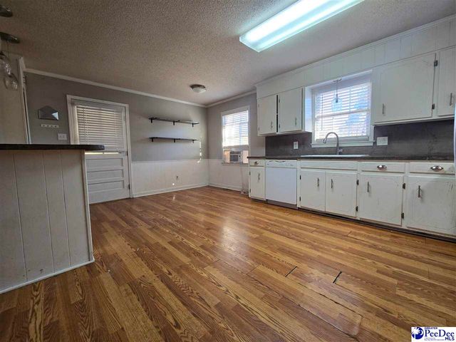 3120 Flowers Rd., Florence, SC 29505