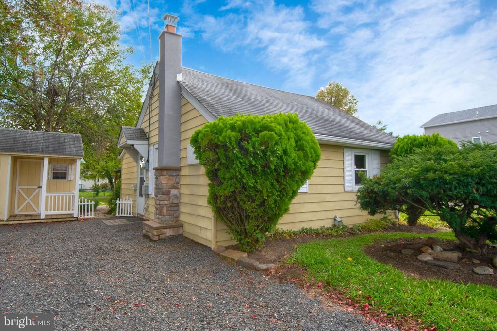 1632 6TH ST, Ewing Twp, NJ 08638 — photo 3