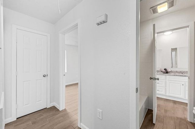 16314 Forest Bend Avenue, Friendswood, TX 77546