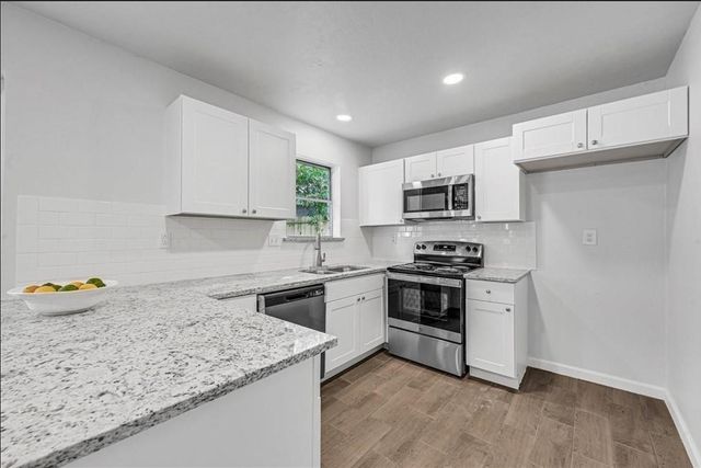 16314 Forest Bend Avenue, Friendswood, TX 77546