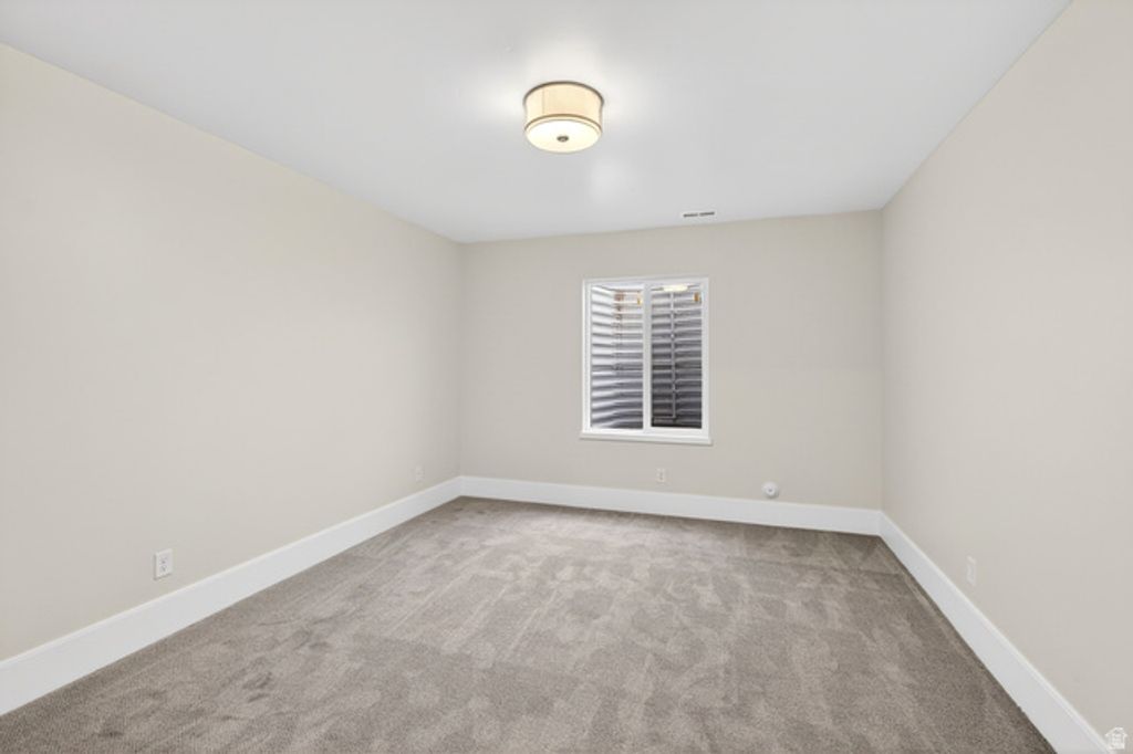 Image 38 of property listing at 807 N 150 E, American Fork, UT 84003