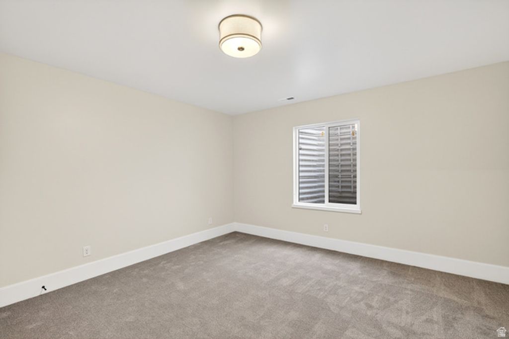 Image 42 of property listing at 807 N 150 E, American Fork, UT 84003