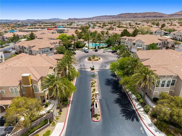 10001 Peace Way 2275, Las Vegas, NV 89147