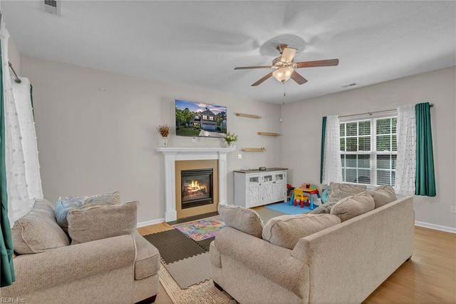 1216 Destiny WAY, Chesapeake, VA 23320