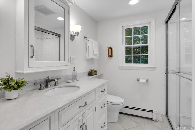 14 Hawks Nest Road, Stony Brook, NY 11790
