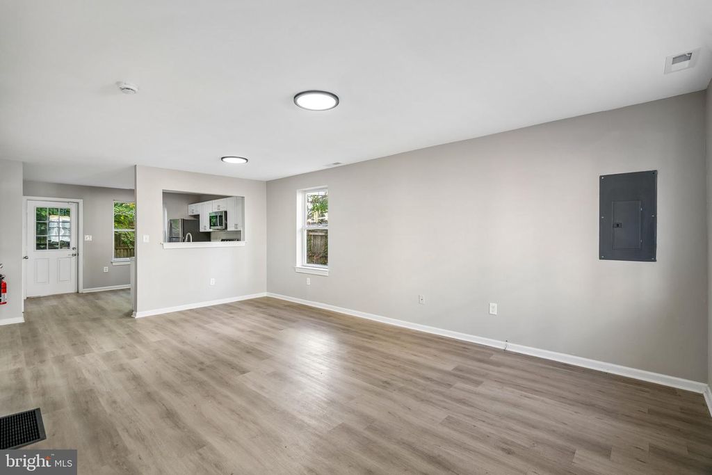 2242 LATONA ST, PHILADELPHIA, PA 19146 — photo 3