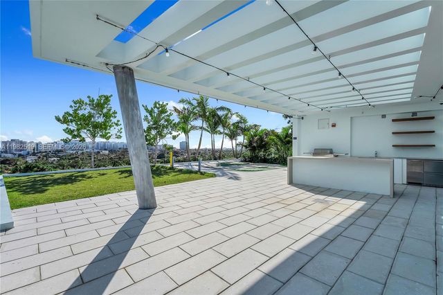 9201 E Bay Harbor Dr 804, Bay Harbor Islands, FL 33154