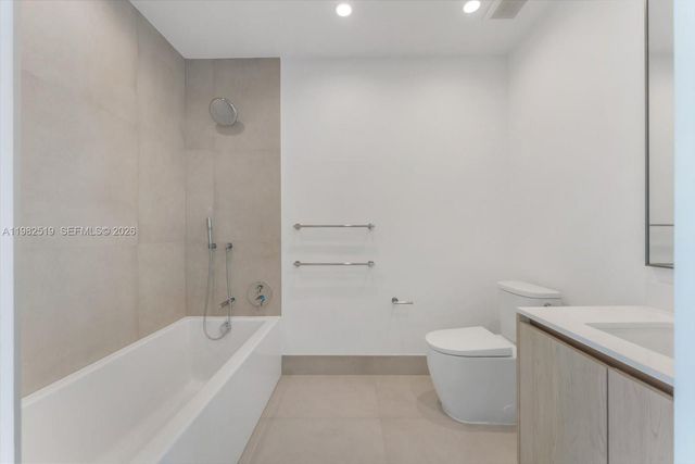 9201 E Bay Harbor Dr 804, Bay Harbor Islands, FL 33154