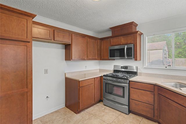 6205 Alameda Drive, Shreveport, LA 71119