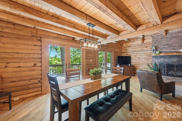3779 Chevlot Hills Road, Sherrills Ford, NC 28673
