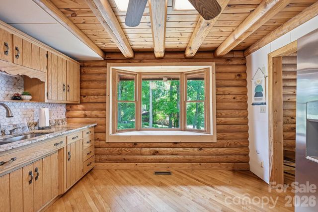 3779 Chevlot Hills Road, Sherrills Ford, NC 28673