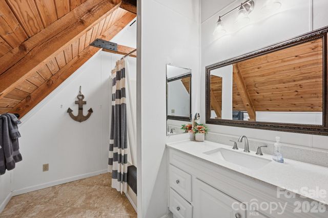 3779 Chevlot Hills Road, Sherrills Ford, NC 28673