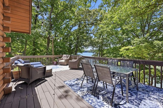 3779 Chevlot Hills Road, Sherrills Ford, NC 28673