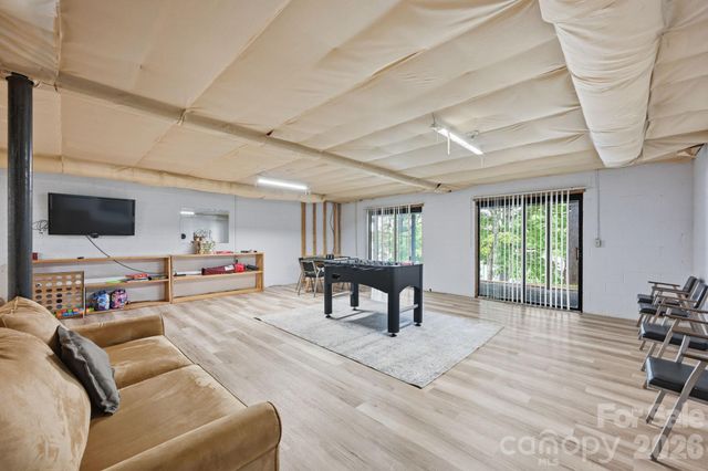 3779 Chevlot Hills Road, Sherrills Ford, NC 28673
