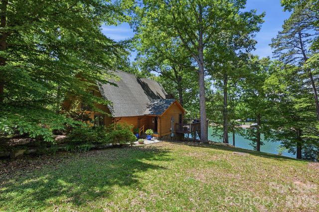 3779 Chevlot Hills Road, Sherrills Ford, NC 28673