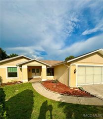 3781 N Passion Flower Way, Beverly Hills, FL 34465