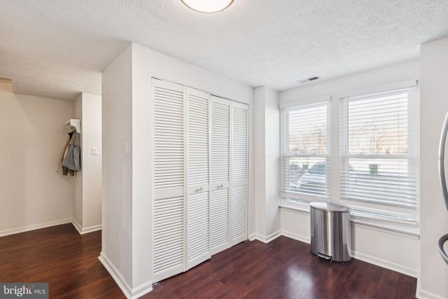 20 FORESTVIEW CT, Marlton, NJ 08053