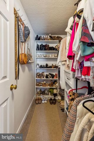 20 FORESTVIEW CT, Marlton, NJ 08053