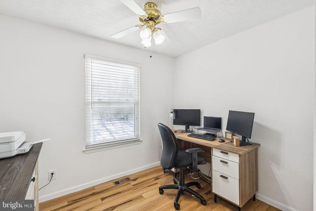 20 FORESTVIEW CT, Marlton, NJ 08053