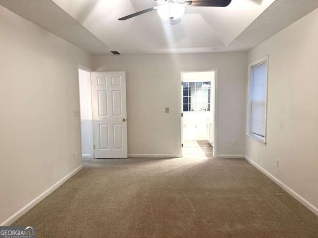 620 Manor Glen Drive, Suwanee, GA 30024