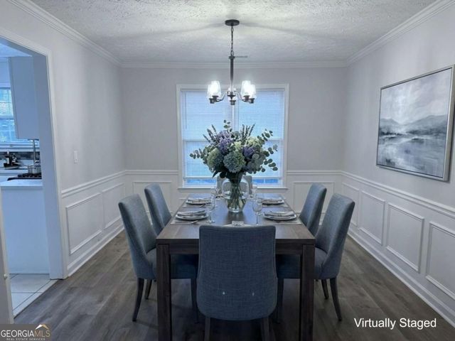 620 Manor Glen Drive, Suwanee, GA 30024