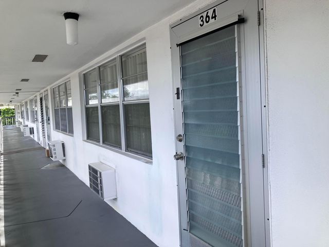 364 Northampton, West Palm Beach, FL 33417
