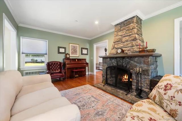 107 Puritan Drive, Port Chester, NY 10573