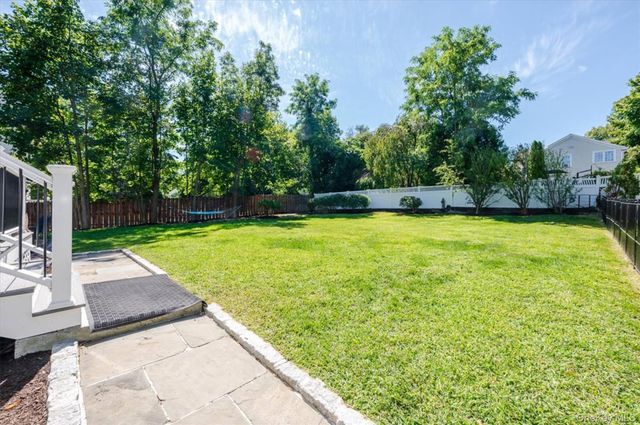 107 Puritan Drive, Port Chester, NY 10573
