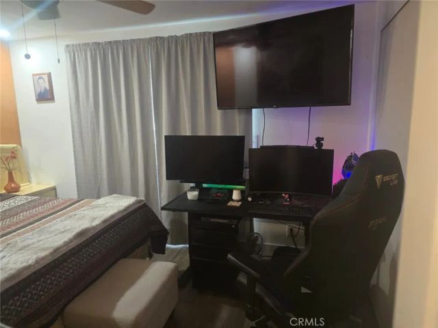 15621 Beach blvd 28, Westminster, CA 92683