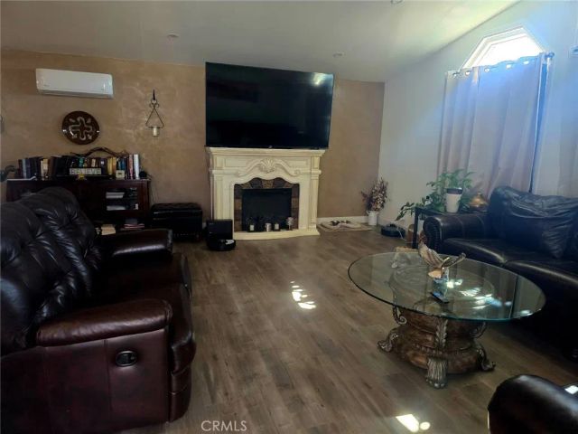 15621 Beach blvd 28, Westminster, CA 92683