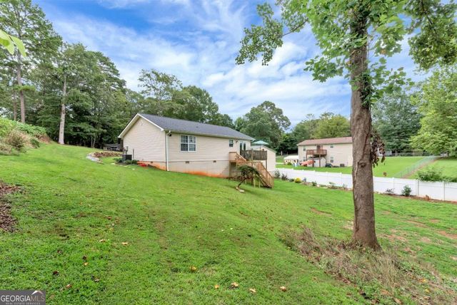 152 Russ Circle, Clarkesville, GA 30523