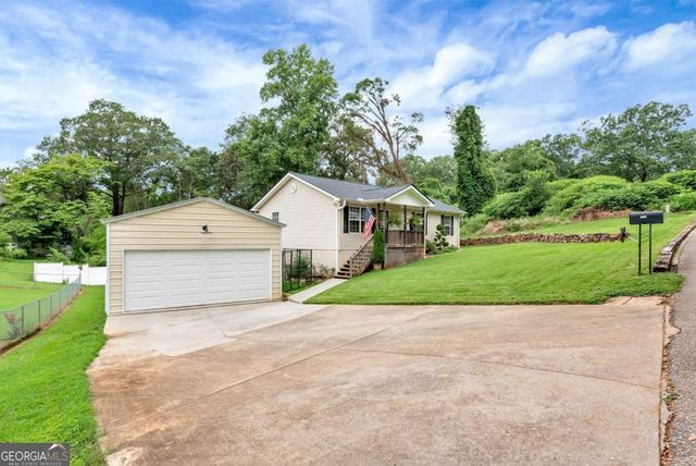 152 Russ Circle, Clarkesville, GA 30523