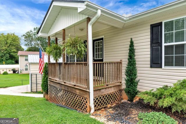 152 Russ Circle, Clarkesville, GA 30523