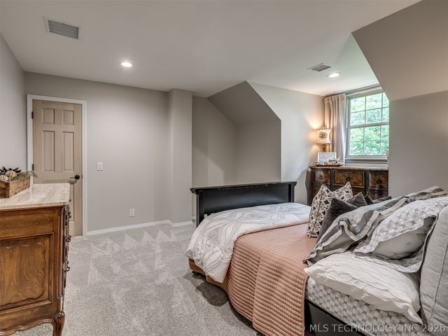 4984 E 114th Place, Tulsa, OK 74137