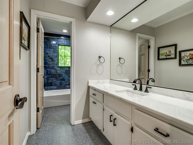 4984 E 114th Place, Tulsa, OK 74137