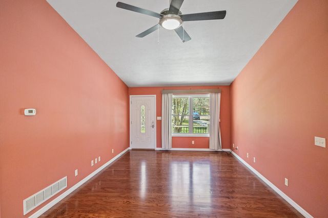 4955 Red Pine Drive, Grant, MI 49327