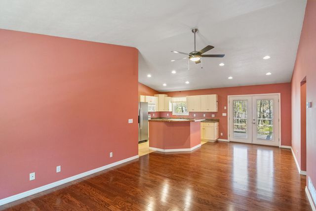 4955 Red Pine Drive, Grant, MI 49327